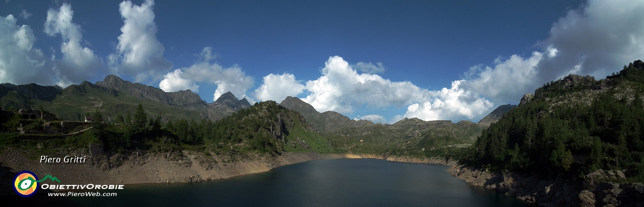 93 Panoramica sul Lago di Fregabolgia dalla diga.jpg